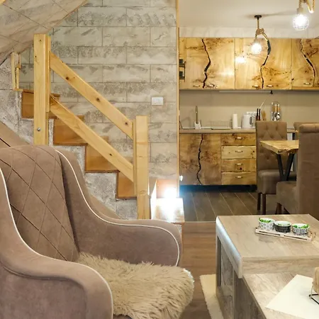 Zagorka And Mountain A, M, D Apartament