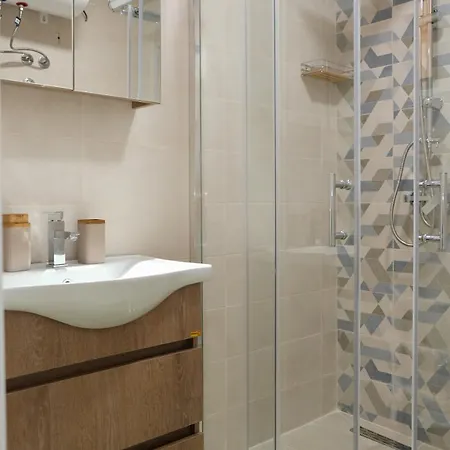 Zagorka And Mountain A, M, D Apartament